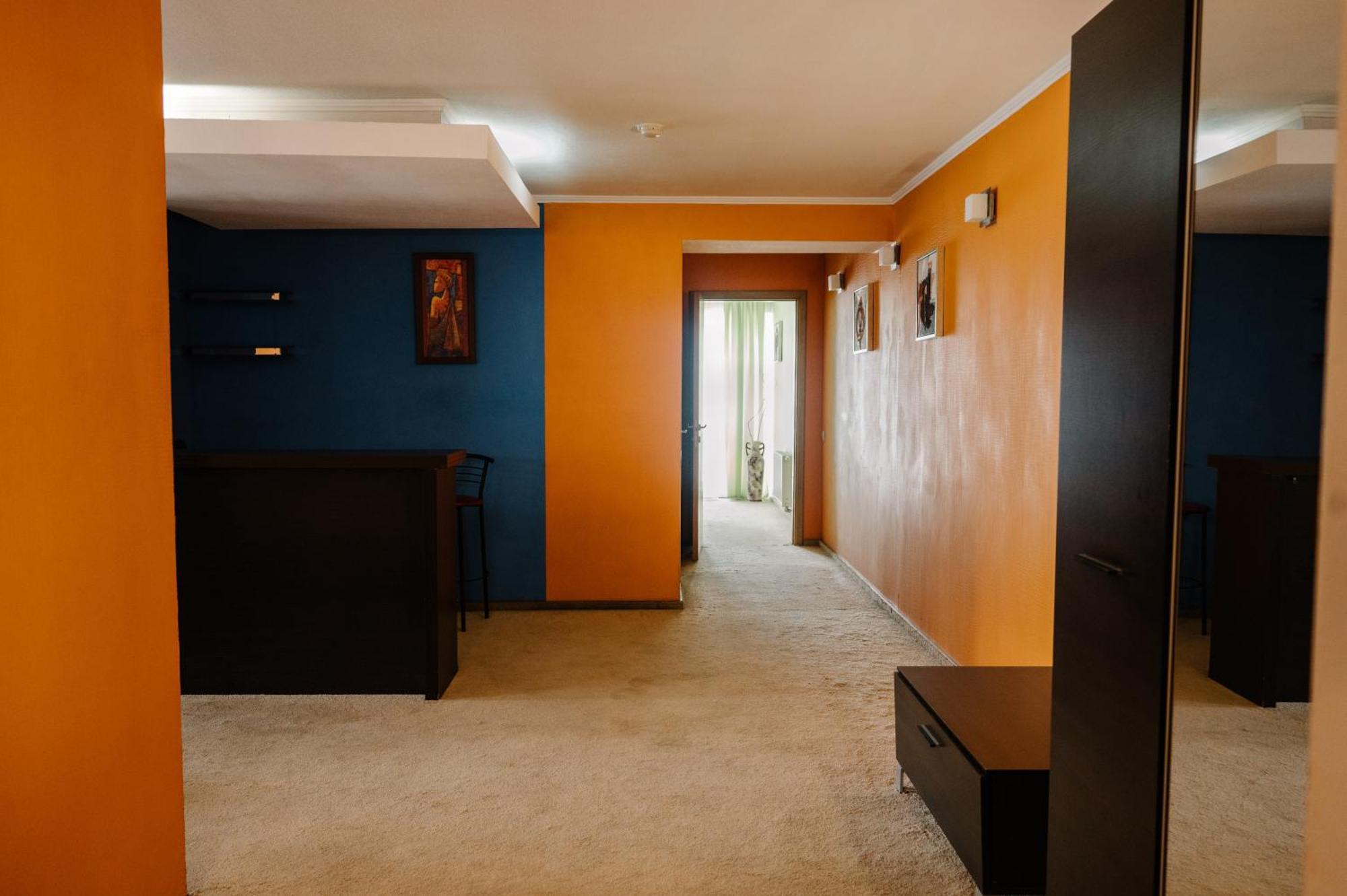 7 Days Hotel Kamyanets-Podilskyi Kültér fotó